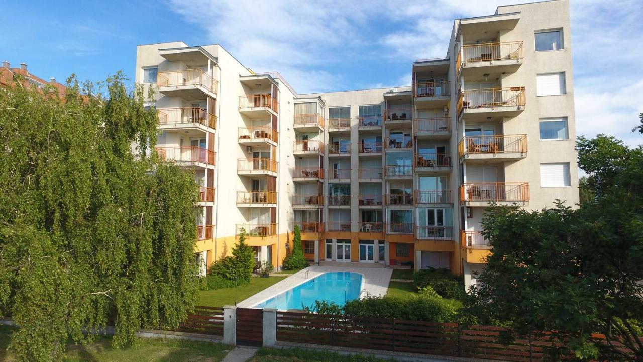 Viktoria Apartmanok Siófok Eksteriør bilde